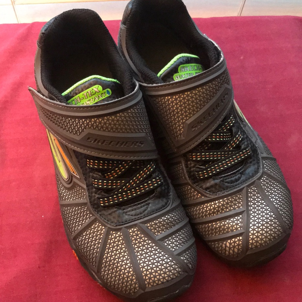 Boys Sketch Tex  water Resistant shoes